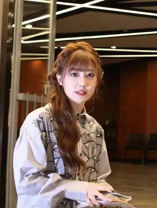 名媛直播用户评价头像